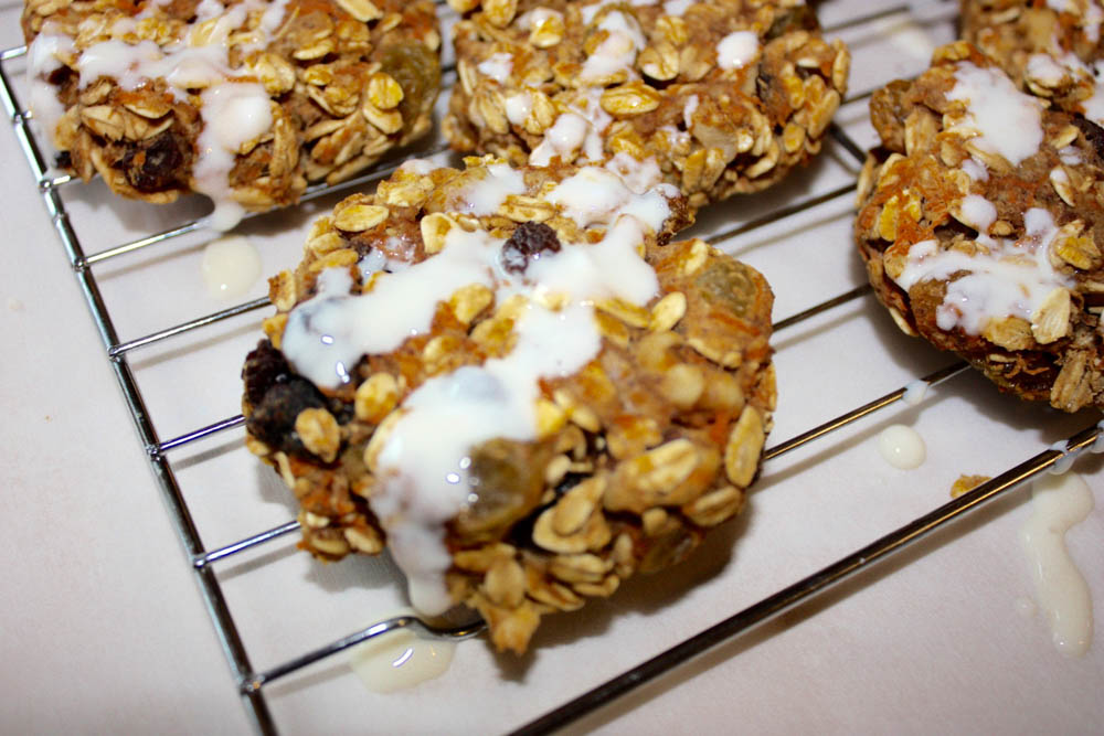 Healthy Carrot Cake Cookies 