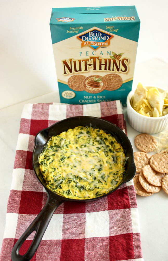 Healthy Spinach and Artichoke Dip 