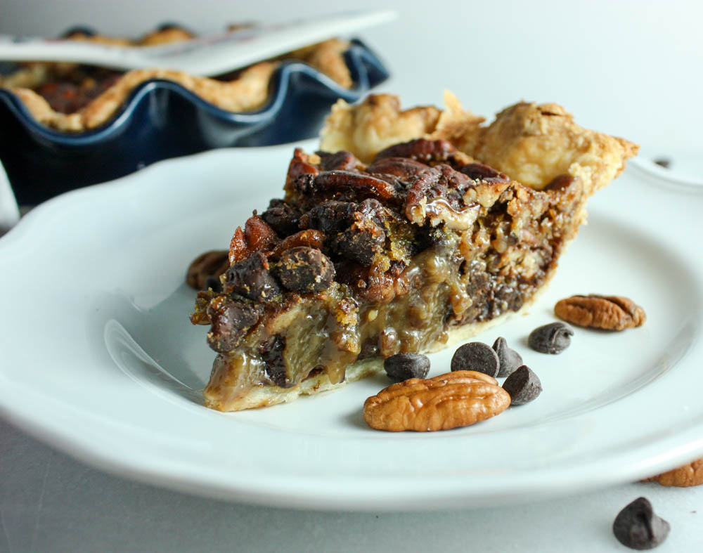 Homemade Chocolate Pecan Pie 