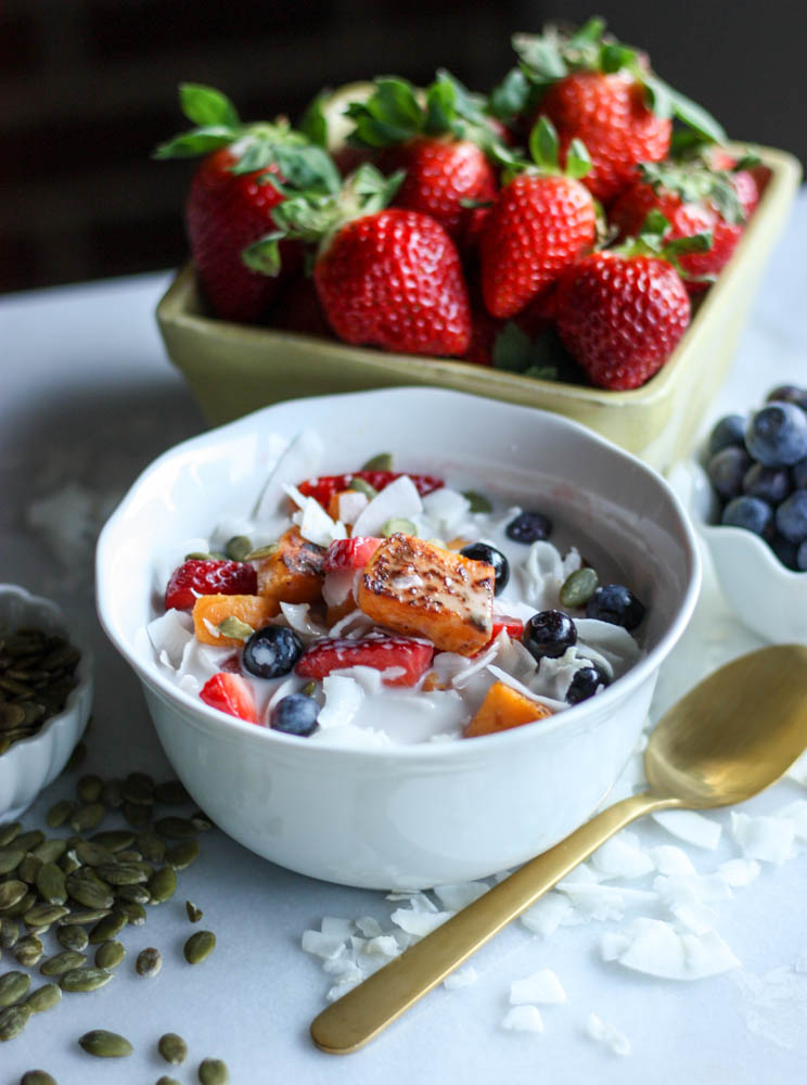 Coconut Flake Whole30 Cereal 