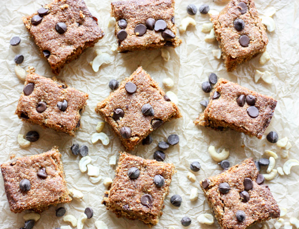 Chocolate Chip Cashew Cookie Bars 