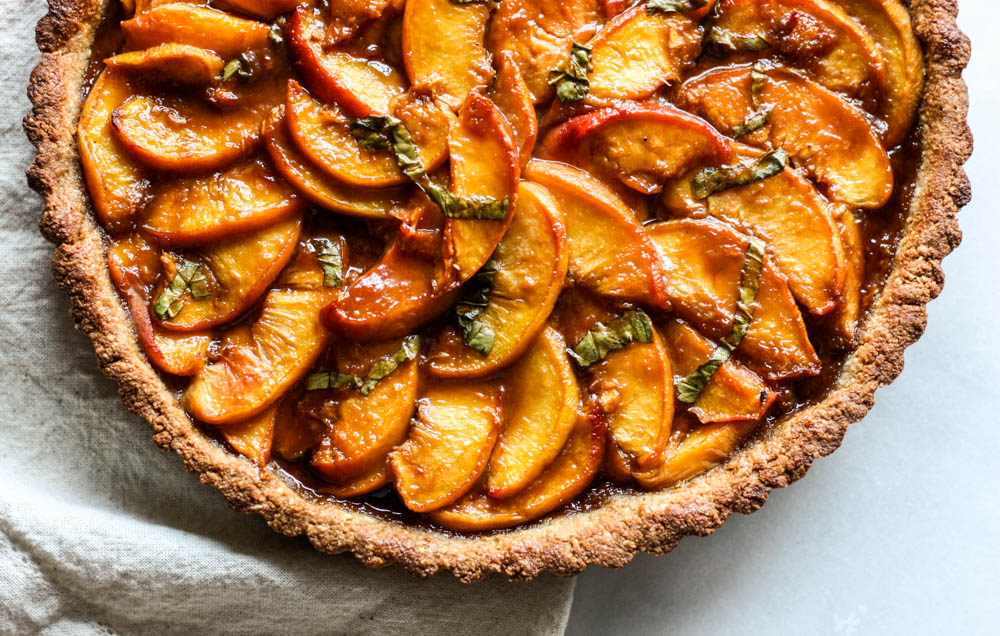 Paleo Peach Basil Tart with Cashew Crust 