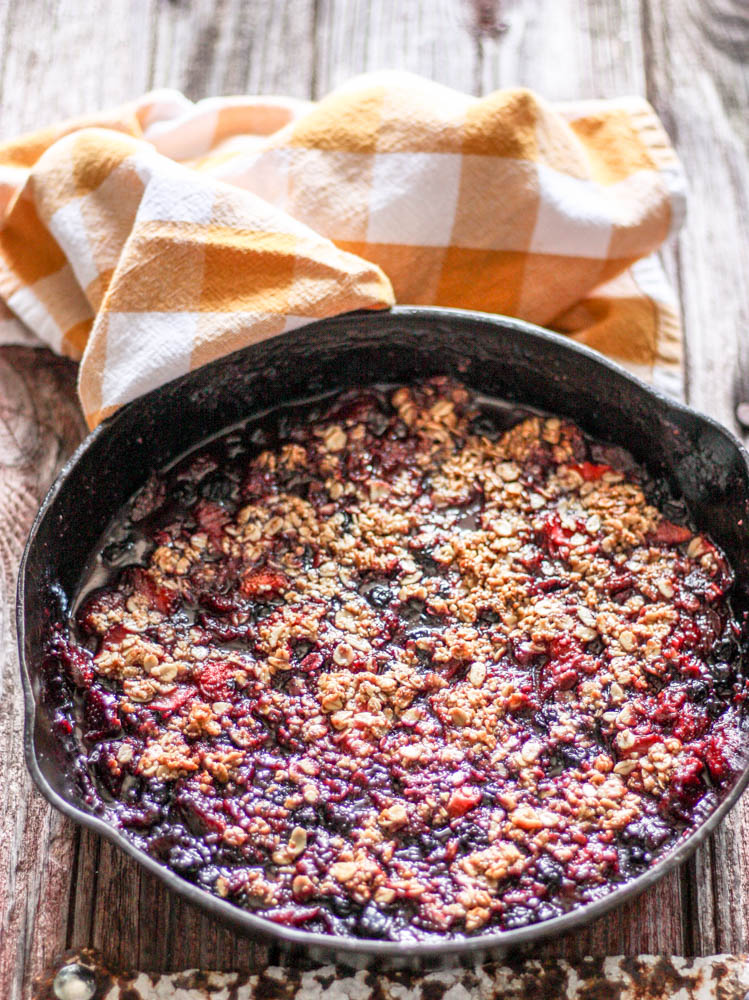 Gluten Free Berry Skillet Crisp