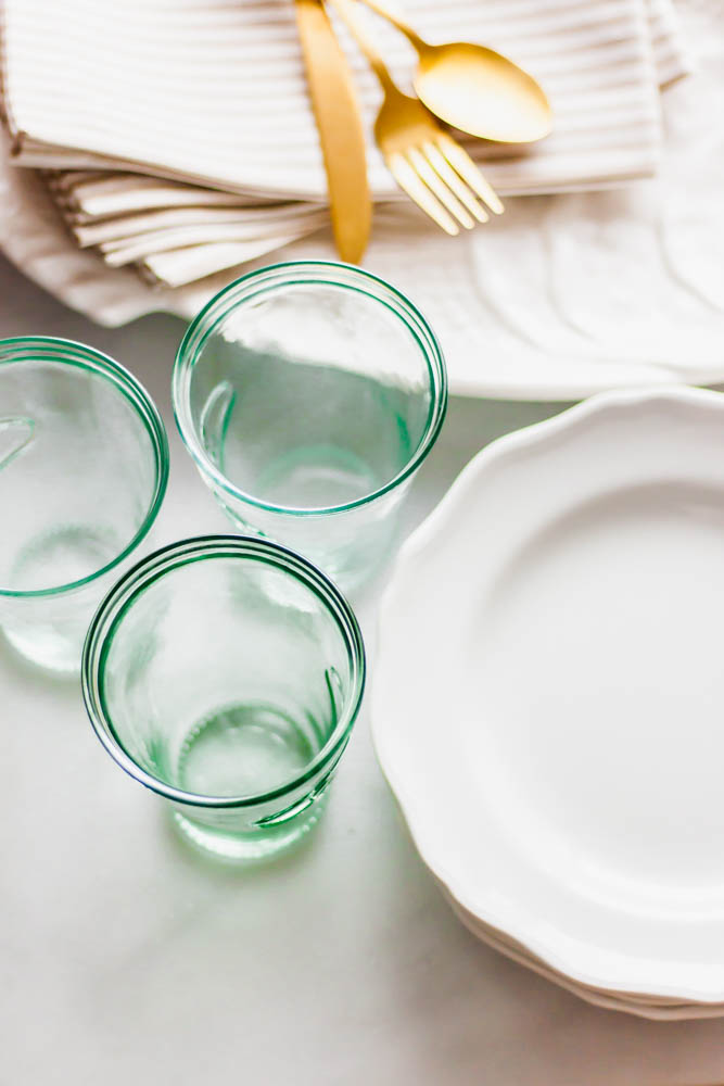 7 Foolproof Tips for Hosting a Dinner Party