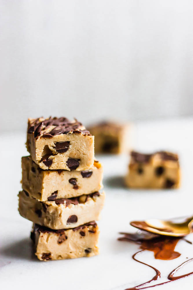 No Bake Chocolate Chip Tahini Bars