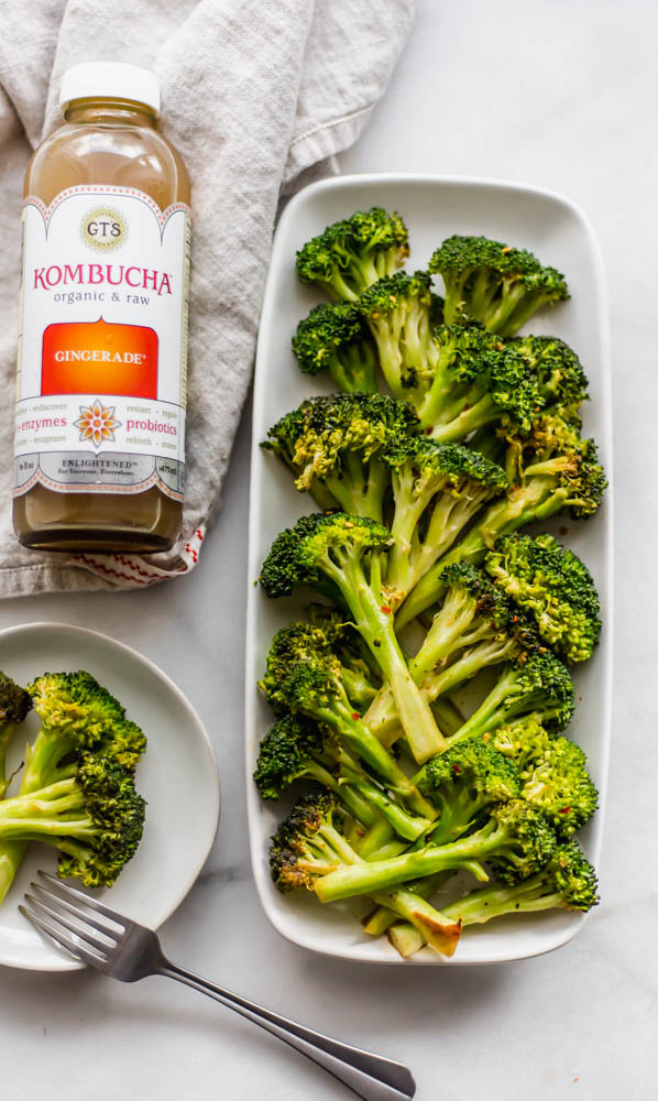 Whole30 Stovetop Spicy Ginger Broccoli- If you need a flavorful side dish all you have to do is saute this Stovetop Spicy Ginger Broccoli on the stove in the delicious, chili ginger sauce. The perfect gluten-free sauce where you can use soy sauce or coconut aminos. This recipe is whole30 compliant and so flavorful! #whole30 #sidedish #paleo #healthy #healthyrecipe #easy #homemade #veggie #broccoli 