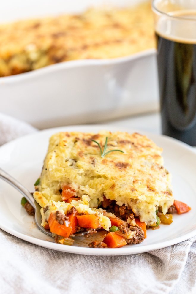 Instant Pot Venison Shepherd's Pie - You won't believe how easy it is to make mashed potatoes and the filling!