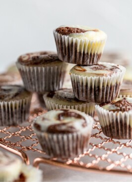 brownie cheesecake bites stacked