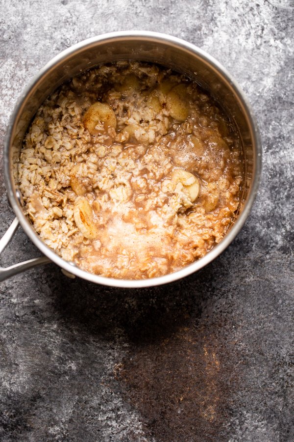 oatmeal with bananas in a saucepan