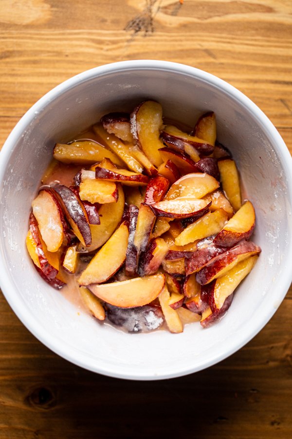 peach pie filling in a bowl