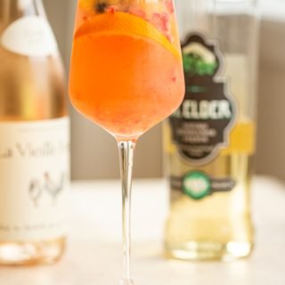 Rosé Spritzer Cocktail | With Elderflower & Raspberries