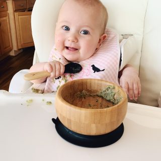 Our Experience with Baby Led Feeding | The Fiest Year